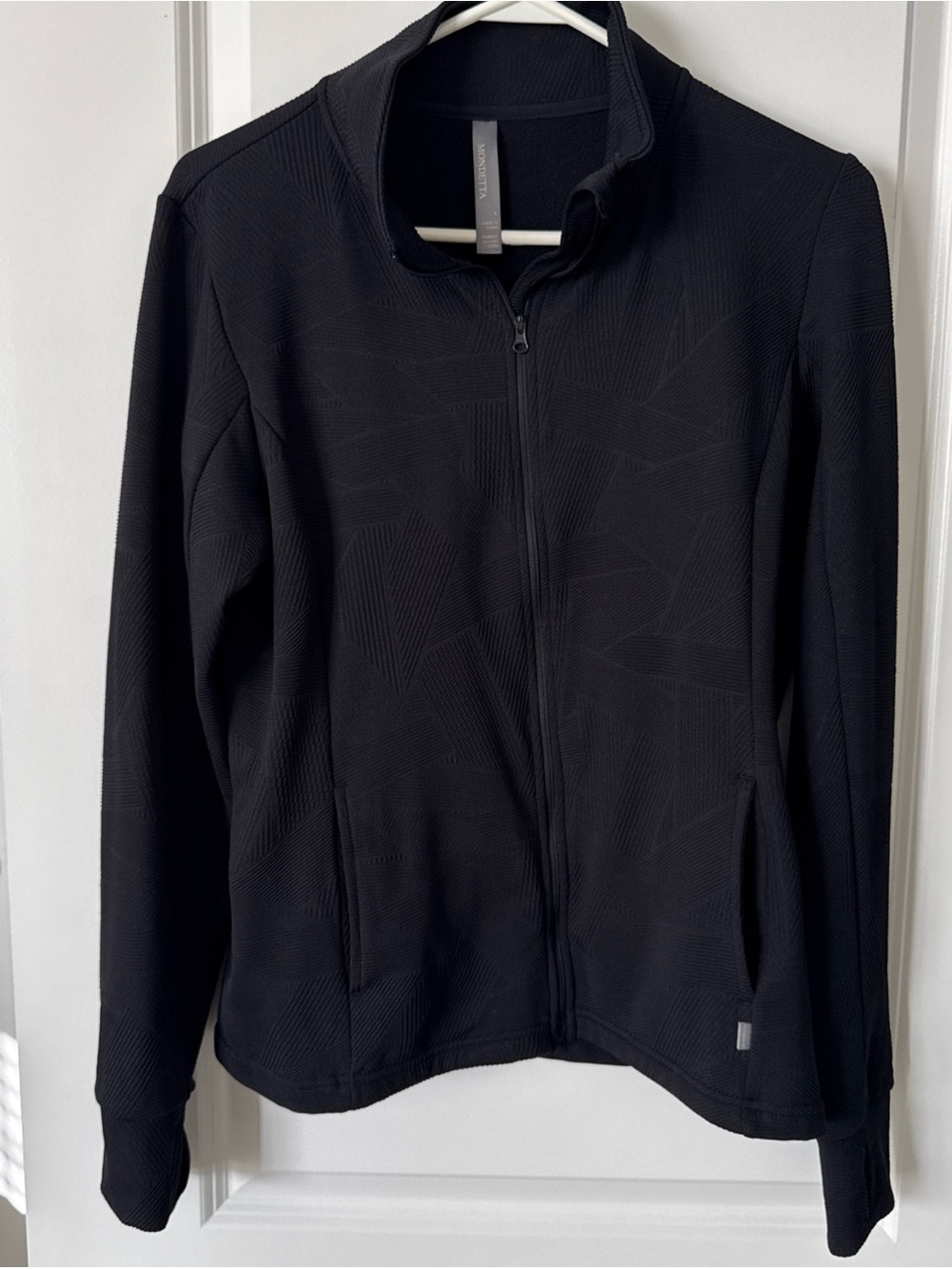 Mondetta Women's Black Full Zip Pullover Thumbholes Size Large